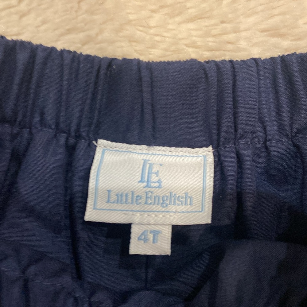 NWT Little English Navy Corduroy Scallop Shorts - Picture 2 of 5